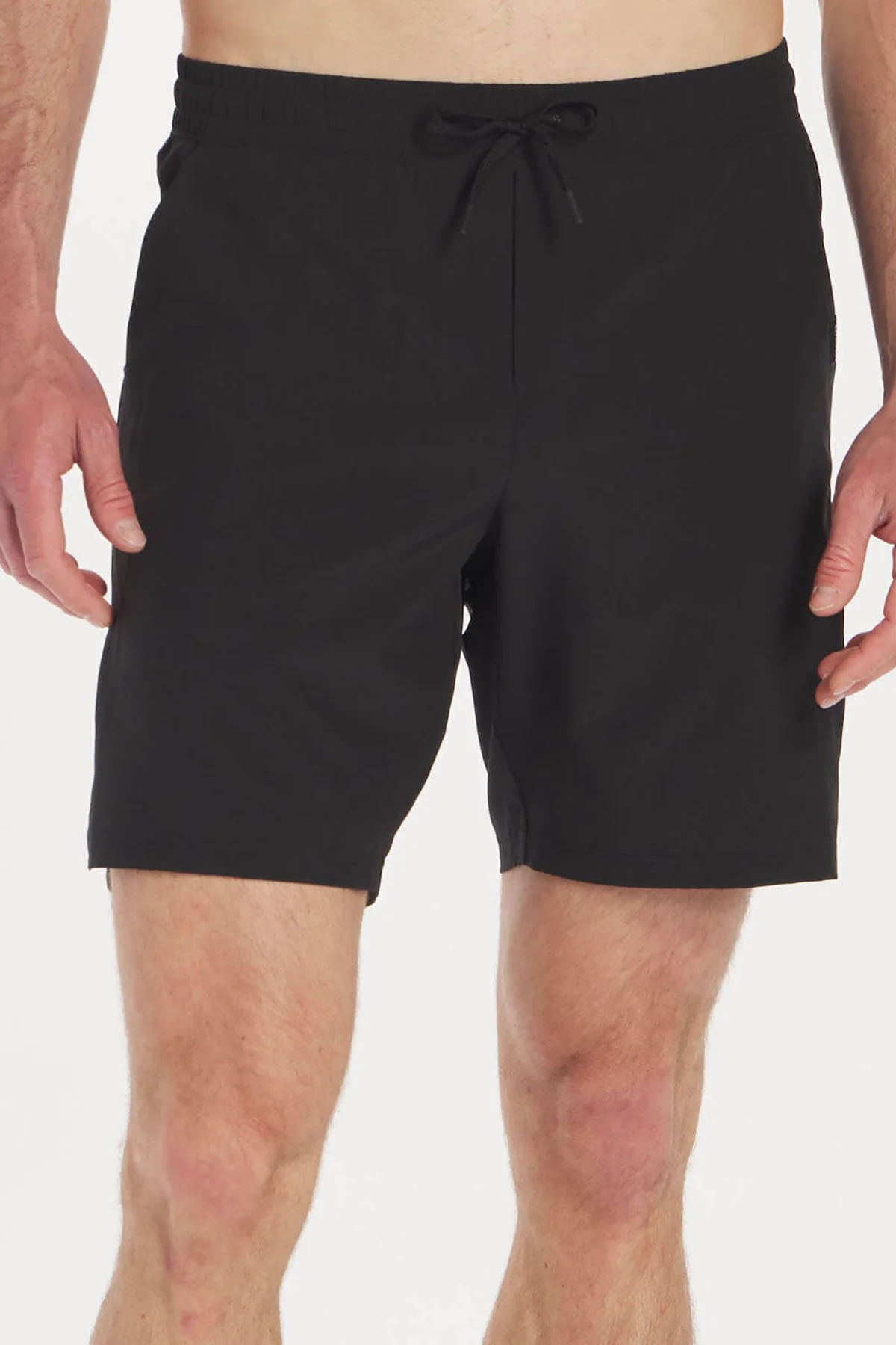 UNRL Stride 7.5" Custom Shorts, Black - Image 4